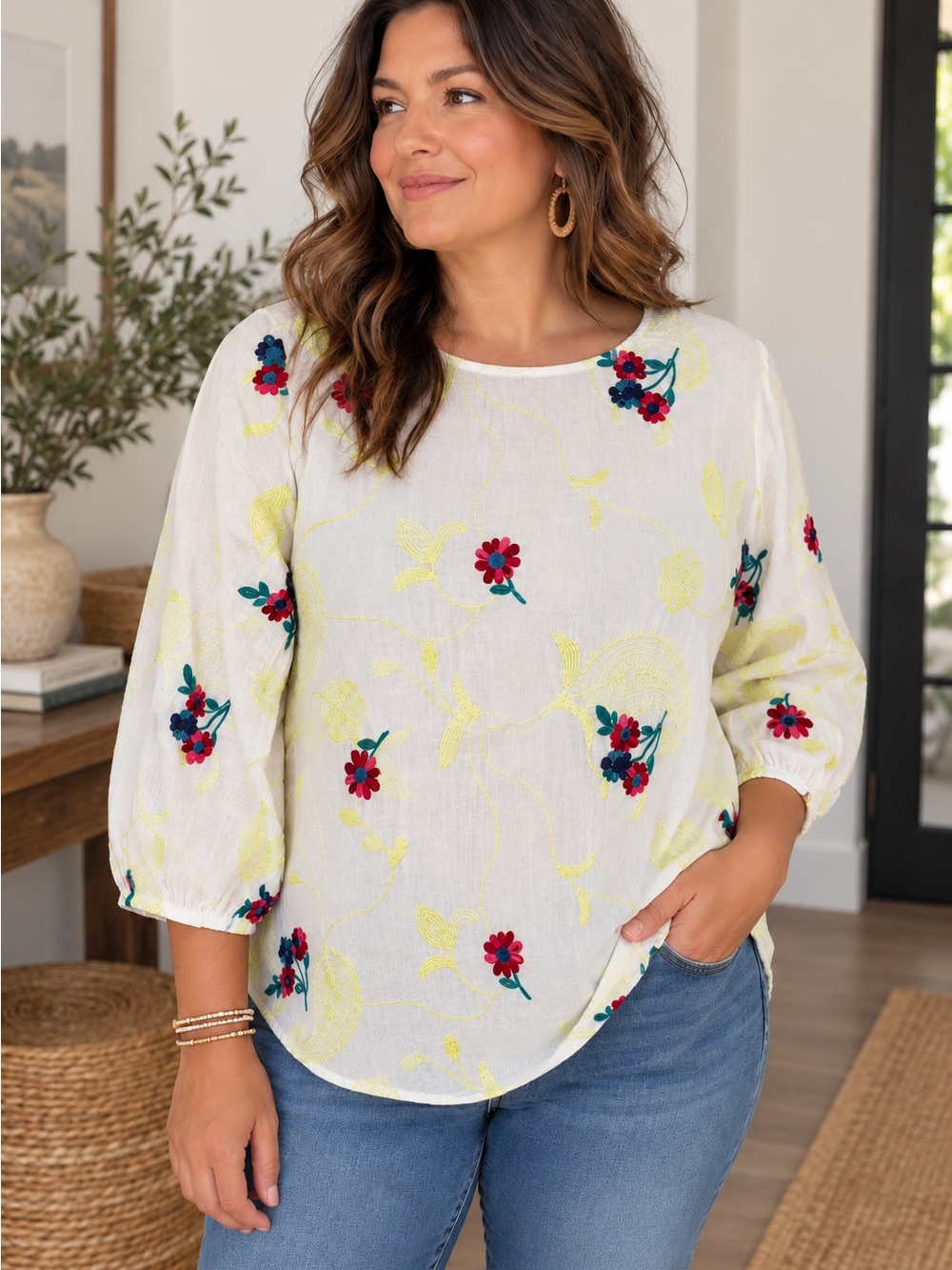 Kindred Large Embroidered Floral Boho Blouse White 3/4 Slee